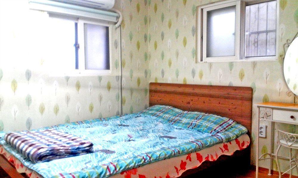 Alpha Guesthouse Сеул Экстерьер фото