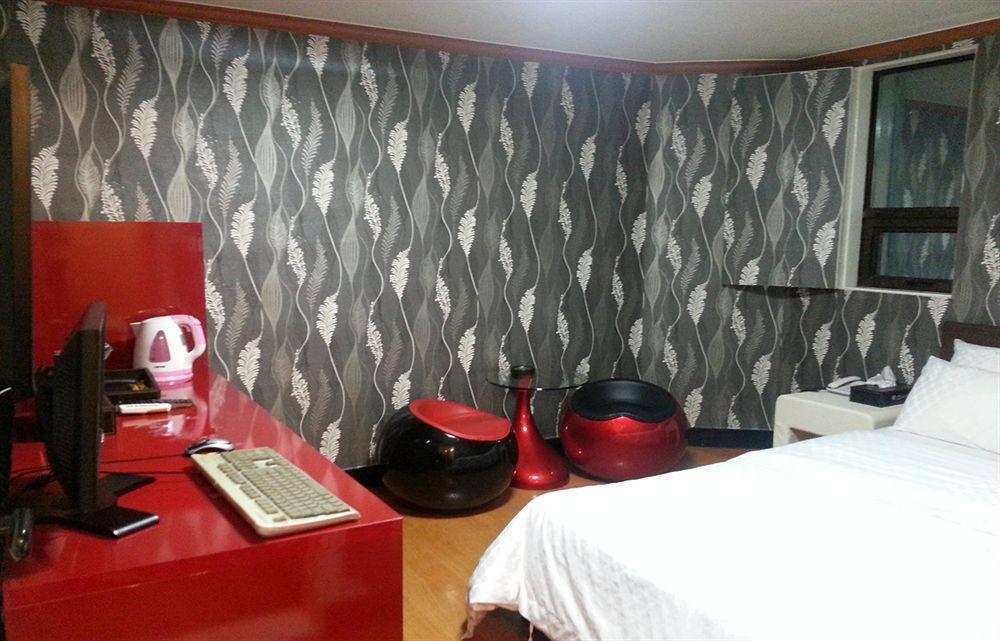 Alpha Guesthouse Сеул Экстерьер фото