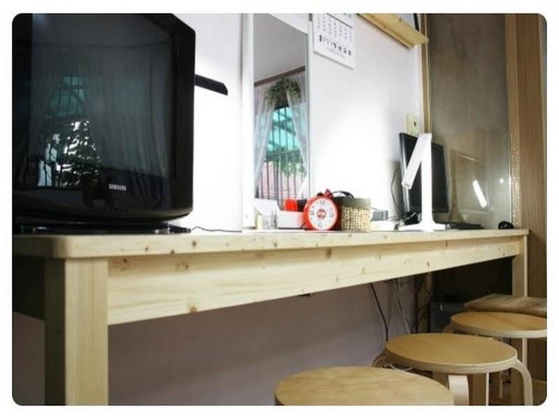 Alpha Guesthouse Сеул Экстерьер фото